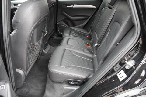 2016 Audi Q5 2.0T quattro Premium Plus