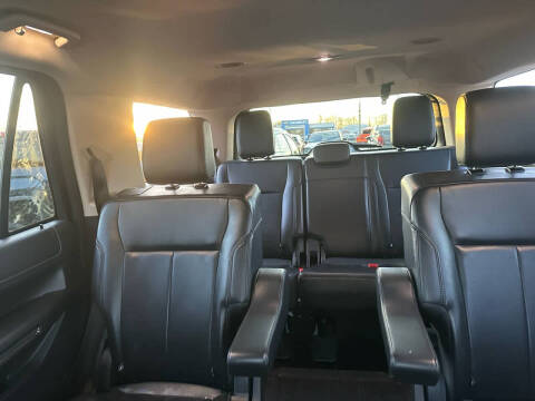 2023 Ford Expedition XLT