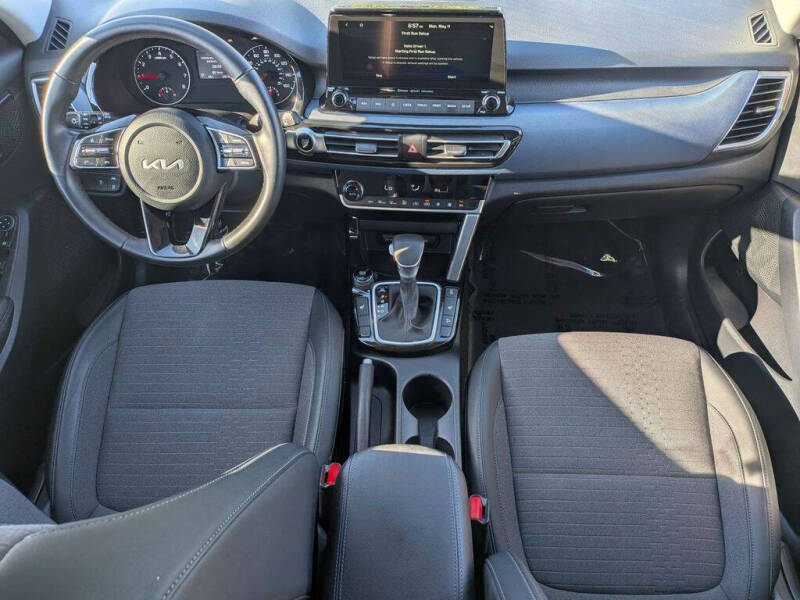 2023 Kia Seltos S