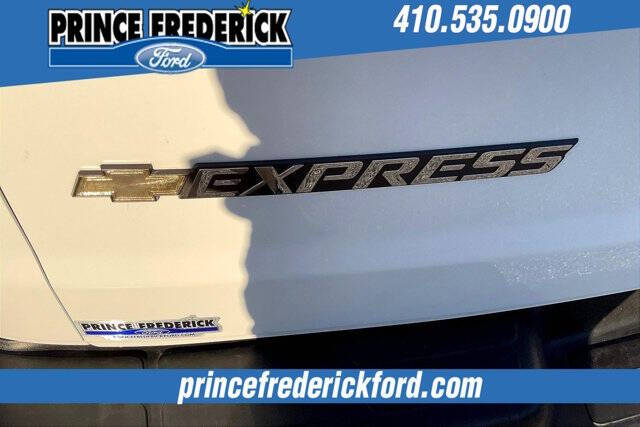 2024 Chevrolet Express 2500