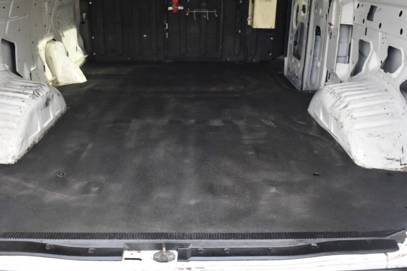 2011 Ford E-Series E-250