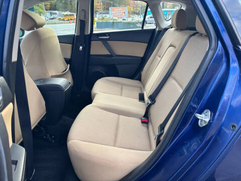 2012 Mazda MAZDA3 i Touring