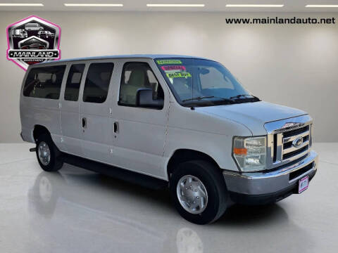 2009 Ford E-Series E-350 SD XLT
