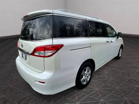 2016 Nissan Quest