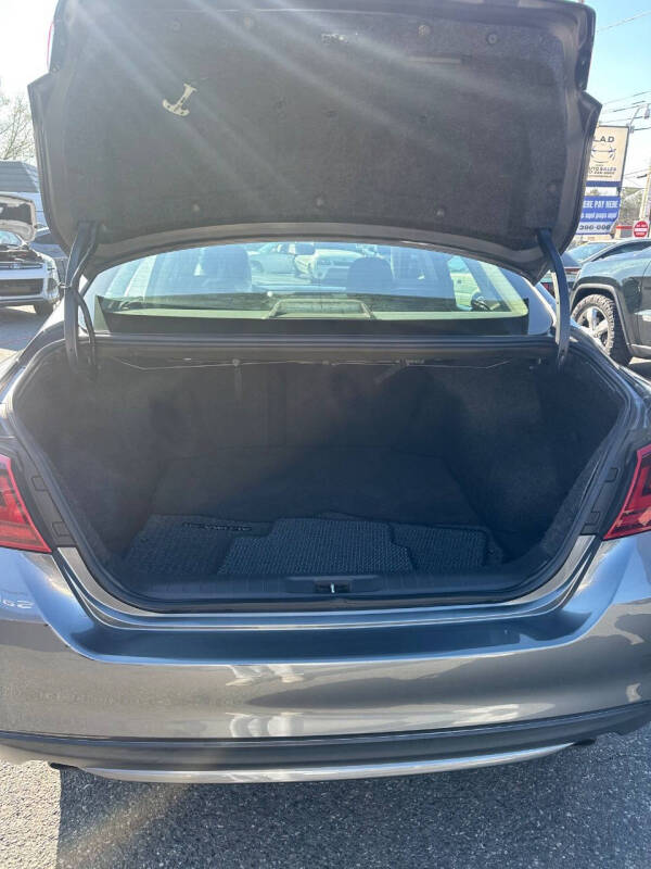 2017 Nissan Altima 2.5 SR