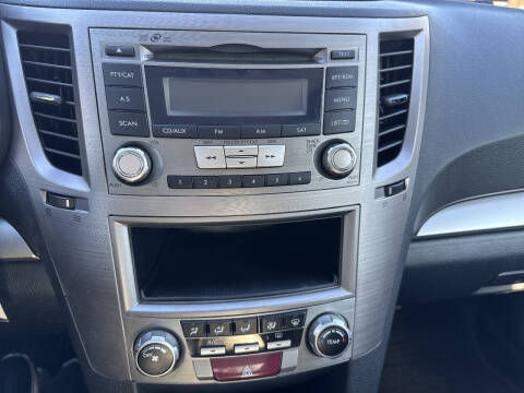 2014 Subaru Legacy 2.5i