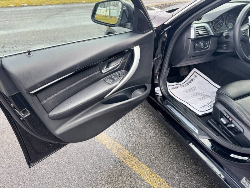 2017 BMW 3 Series 330i xDrive