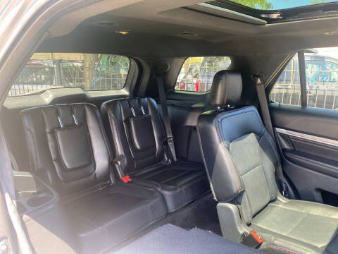 2016 Ford Explorer Sport