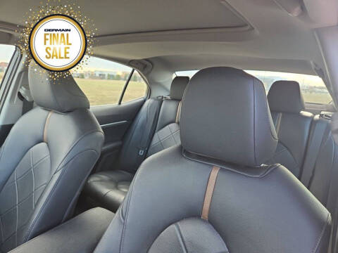 2018 Toyota Camry Hybrid XLE