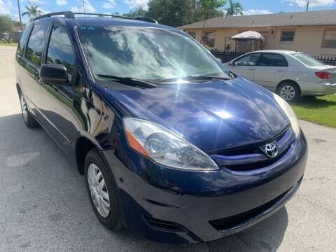 2007 Toyota Sienna for sale at Eden Cars Inc in Hollywood FL