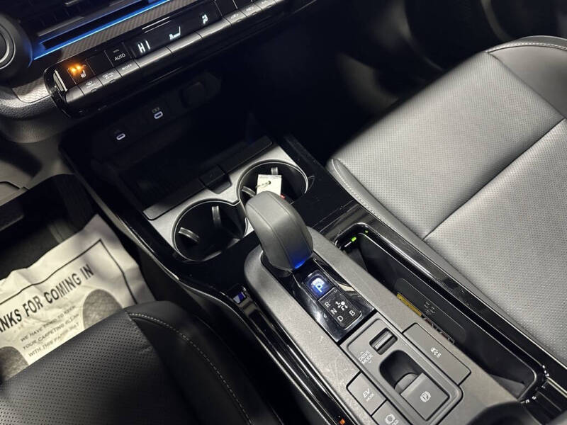 2025 Toyota Prius XLE