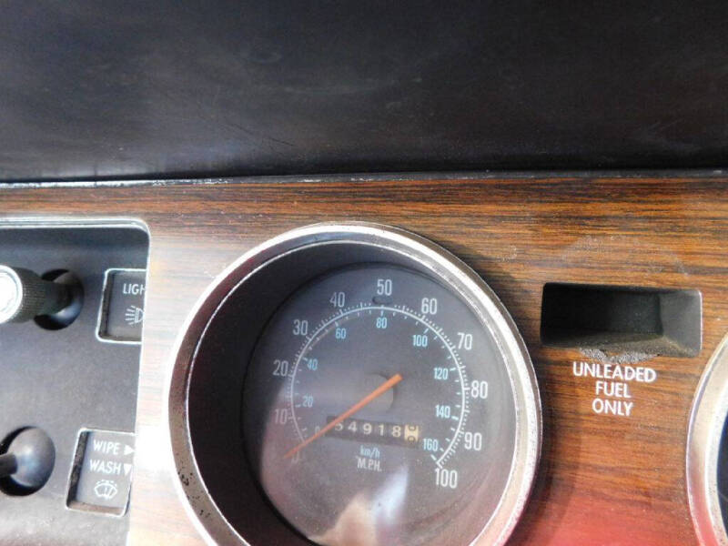 1977 CRYSLER CORDOBA