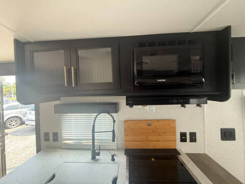 2022 Forest River Grey Wolf