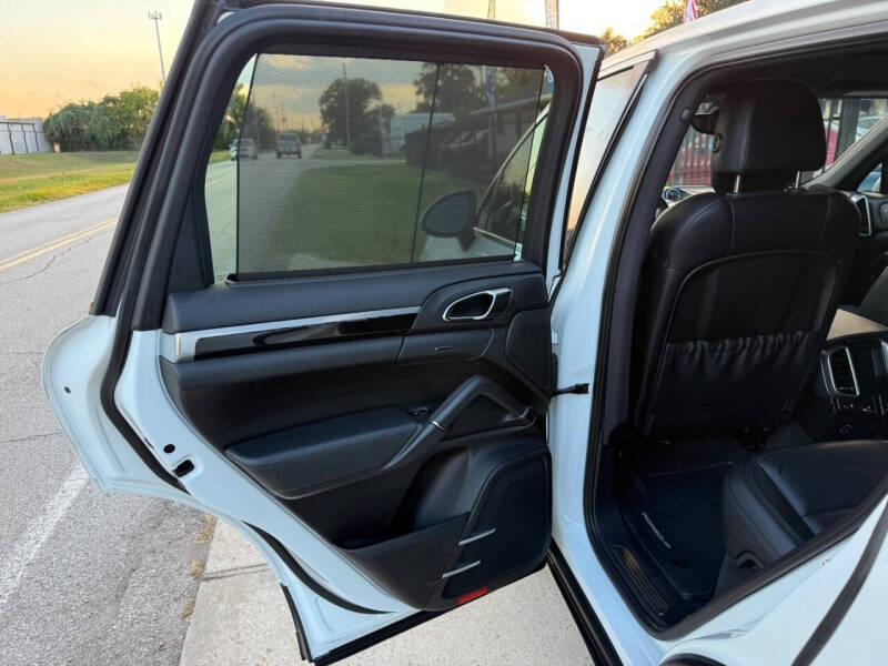 2012 Porsche Cayenne Tiptronic