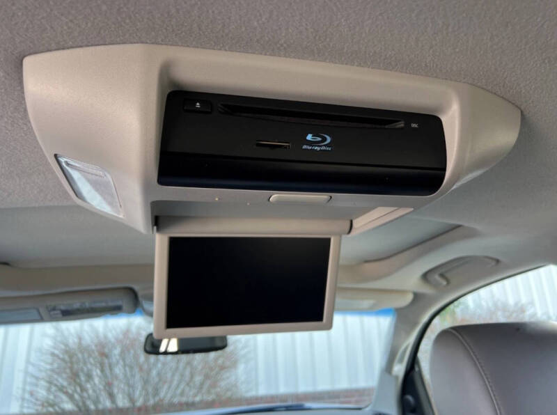 2015 Toyota Sequoia Platinum