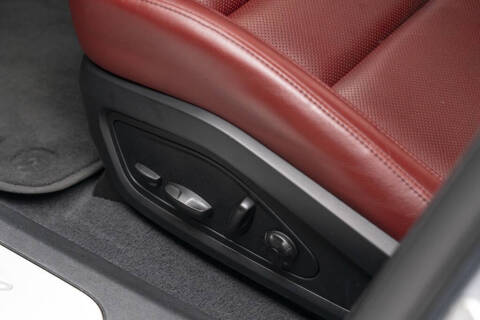 2020 Porsche Taycan Turbo