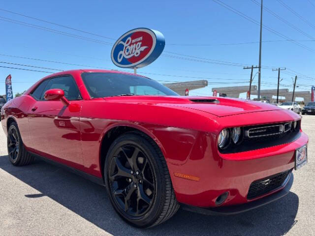 2017 Dodge Challenger SXT