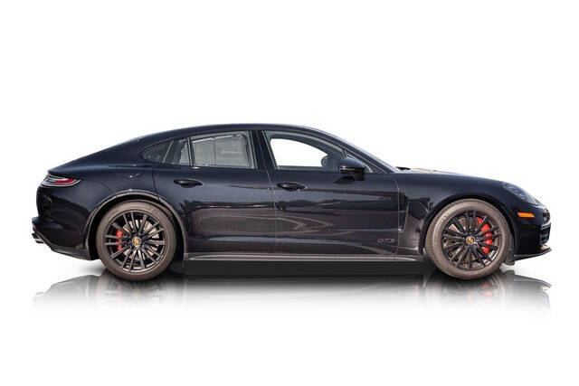 2023 Porsche Panamera GTS