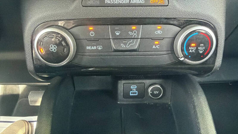 2021 Ford Escape SE