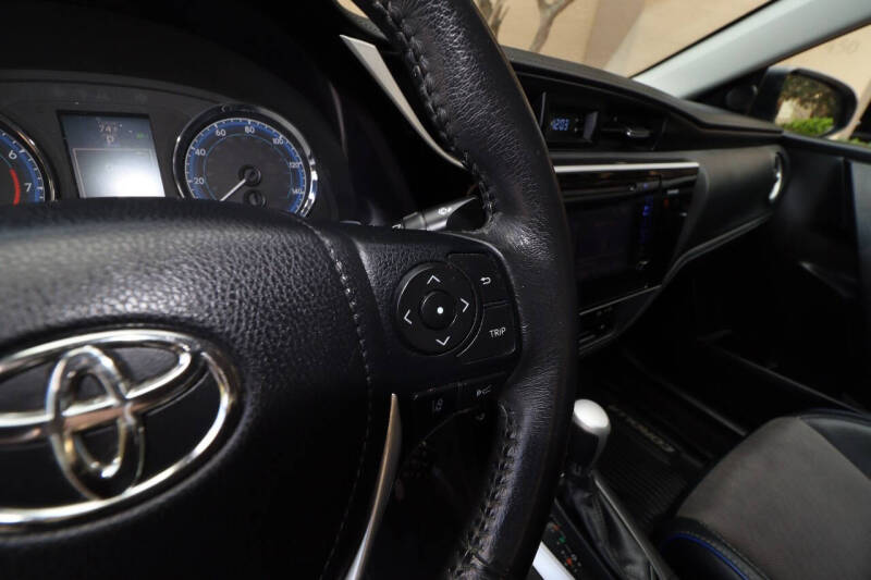 2017 Toyota Corolla SE