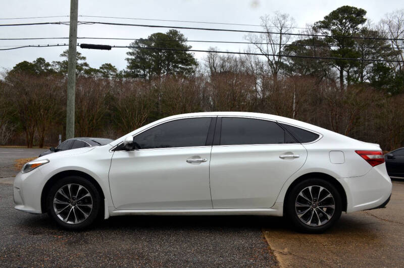 2017 Toyota Avalon XLE
