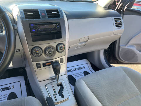 2011 Toyota Corolla LE