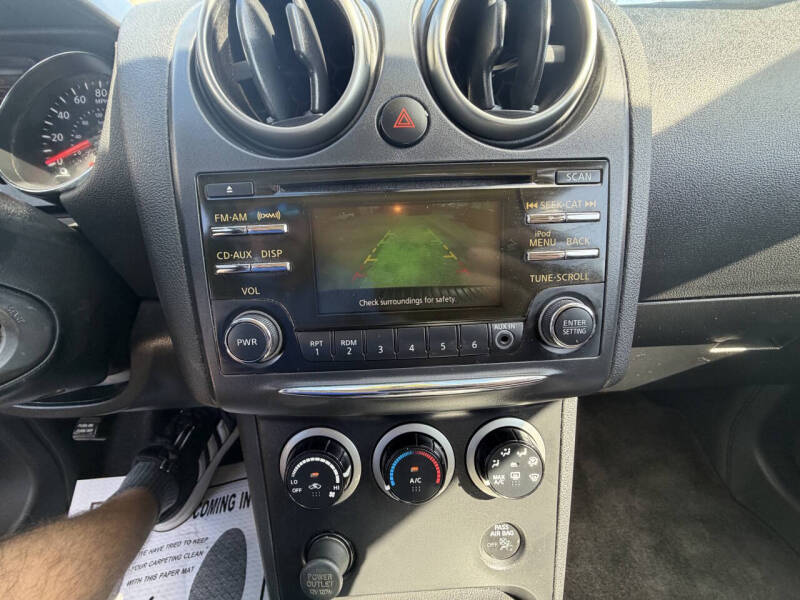 2013 Nissan Rogue SV