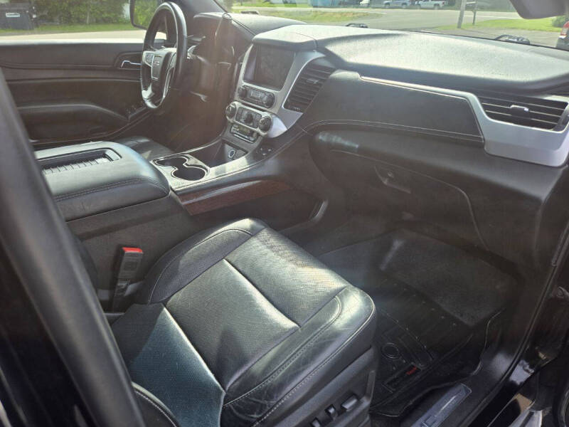2017 GMC Yukon XL SLT