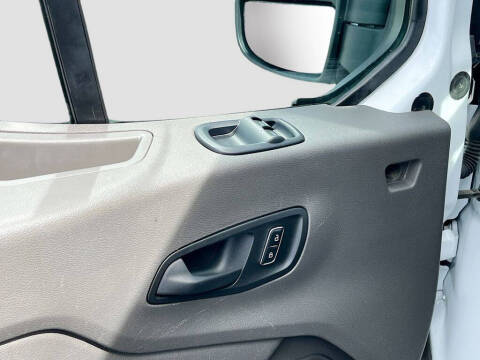 2025 Ford Transit