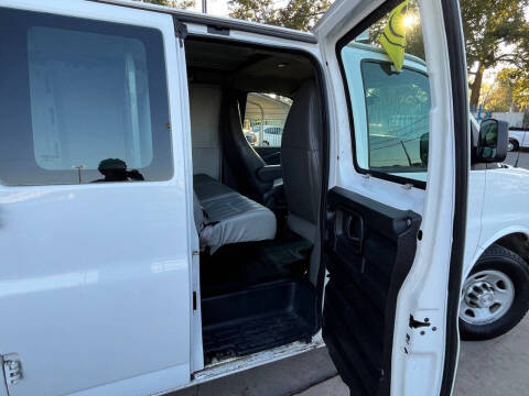 2017 Chevrolet Express 2500