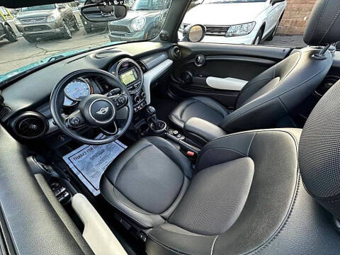 2017 MINI Convertible Cooper