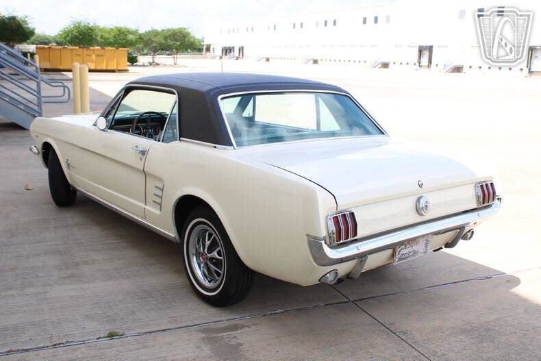 1966 Ford Mustang