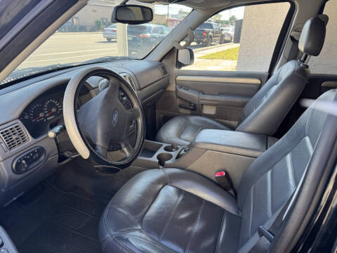 2003 Ford Explorer XLT