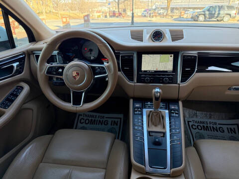 2015 Porsche Macan S