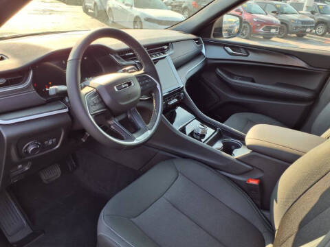 2025 Jeep Grand Cherokee L Laredo X