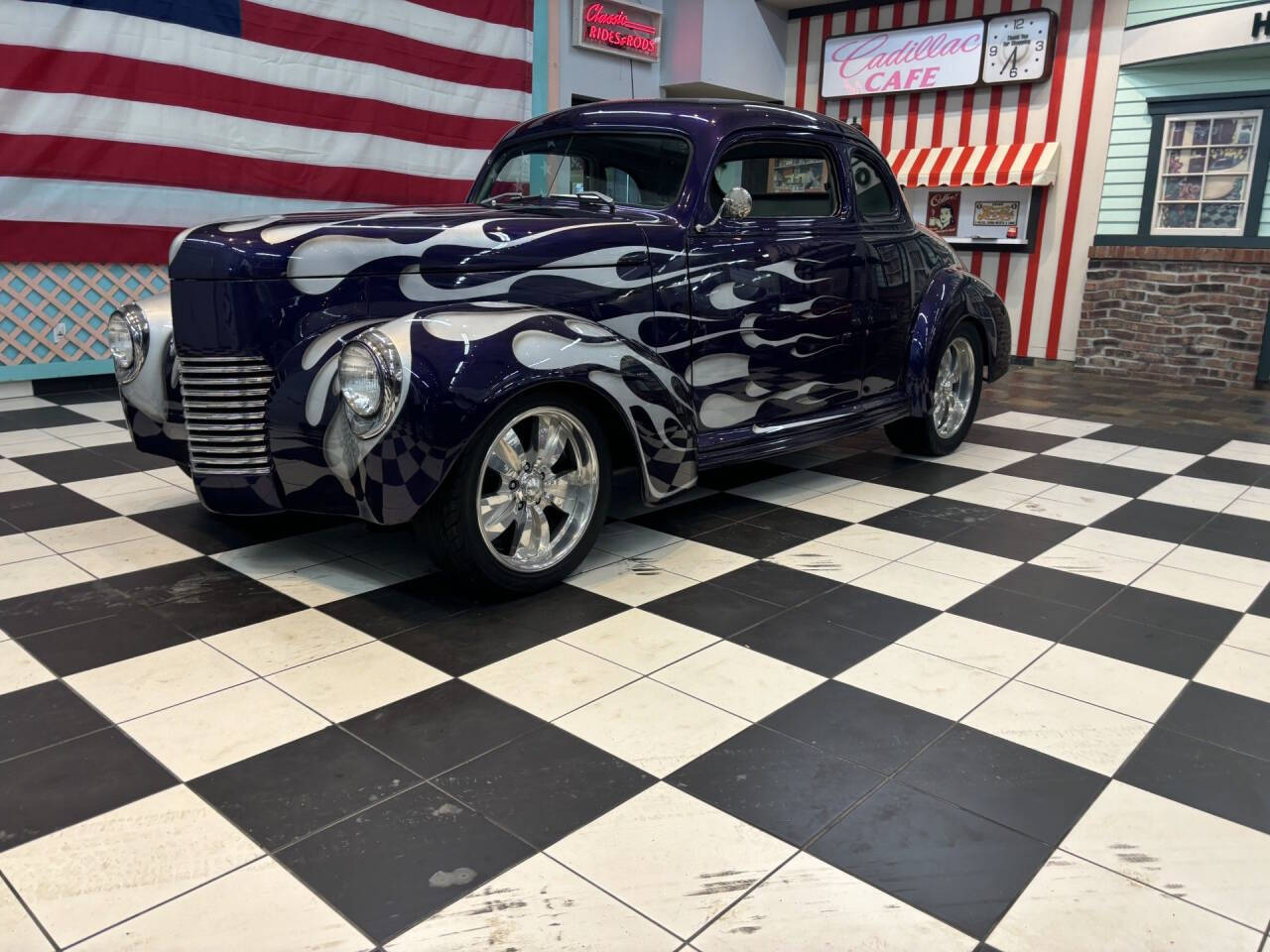 1939 Studebaker Starlight 2