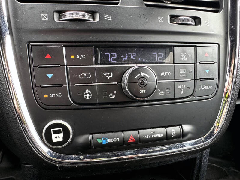 2015 Dodge Grand Caravan R/T