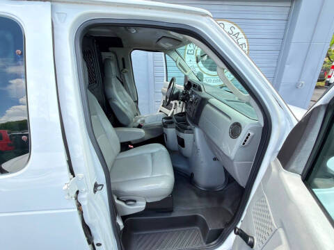 2014 Ford E-Series