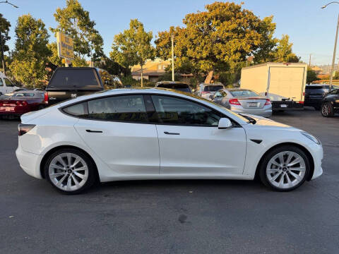 2023 Tesla Model 3 Long Range