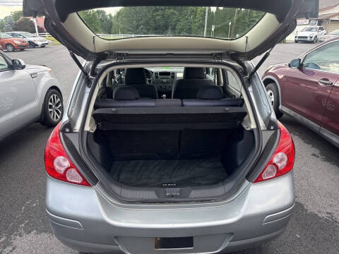 2009 Nissan Versa 1.8 SL