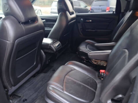 2017 Chevrolet Traverse LT