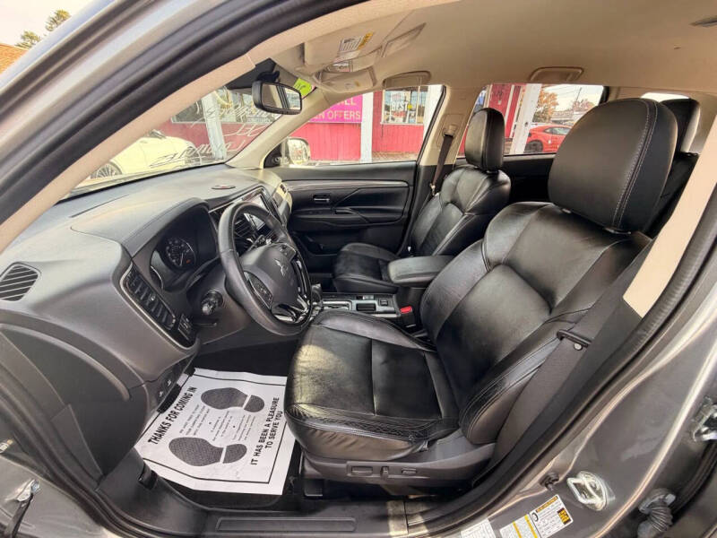 2020 Mitsubishi Outlander