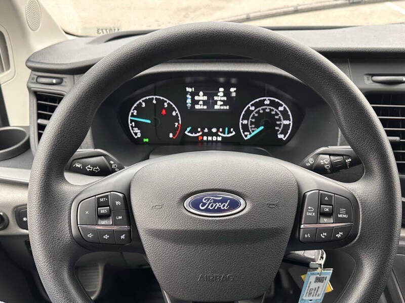 2025 Ford Transit