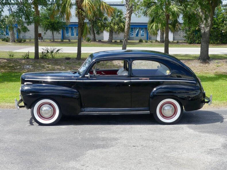 1941 Ford Deluxe
