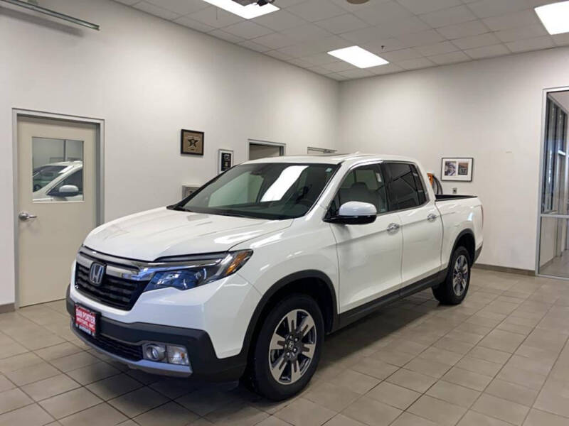 2019 Honda Ridgeline for sale at DAN PORTER MOTORS in Dickinson ND