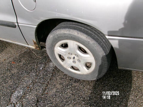 2005 Ford Freestar S