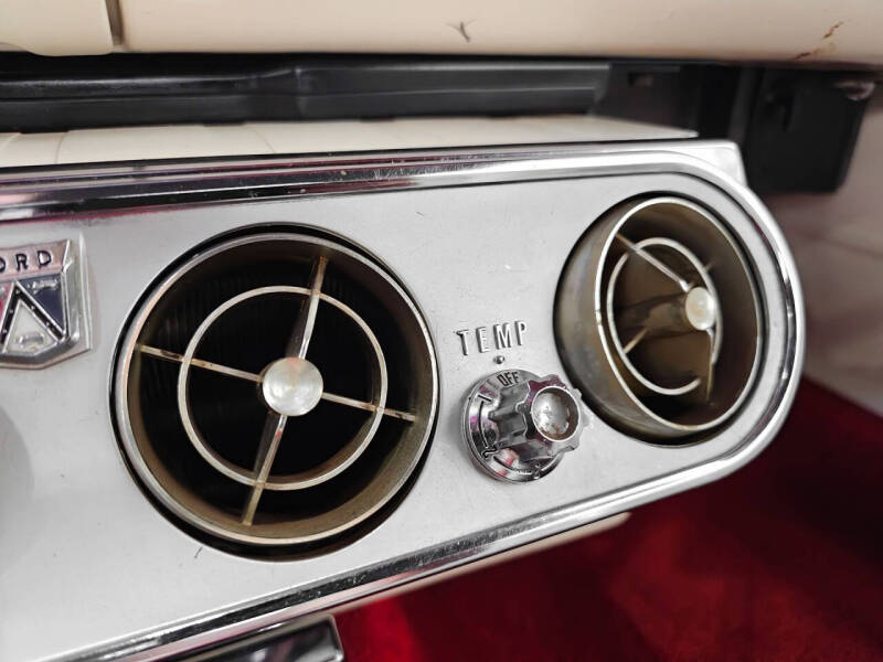 1964 Ford Mustang