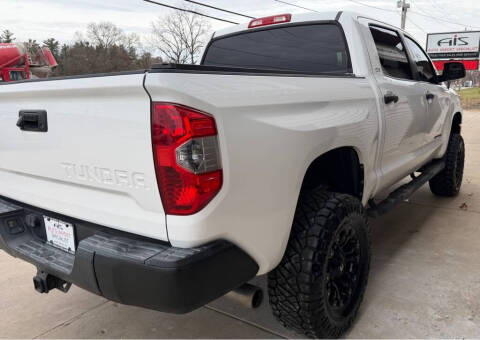 2014 Toyota Tundra SR5
