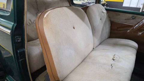 1948 Ford Super Deluxe