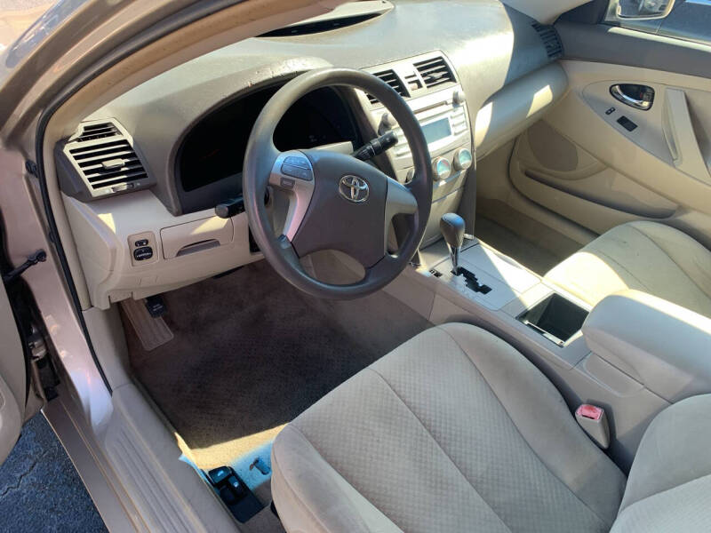 2009 Toyota Camry LE